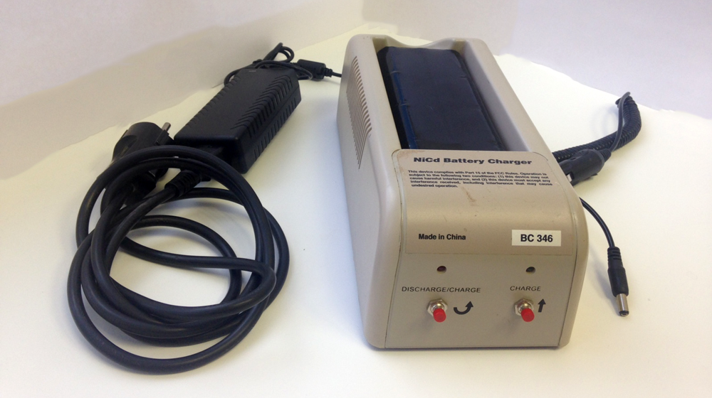 NICAD BATTERY CHARGER
